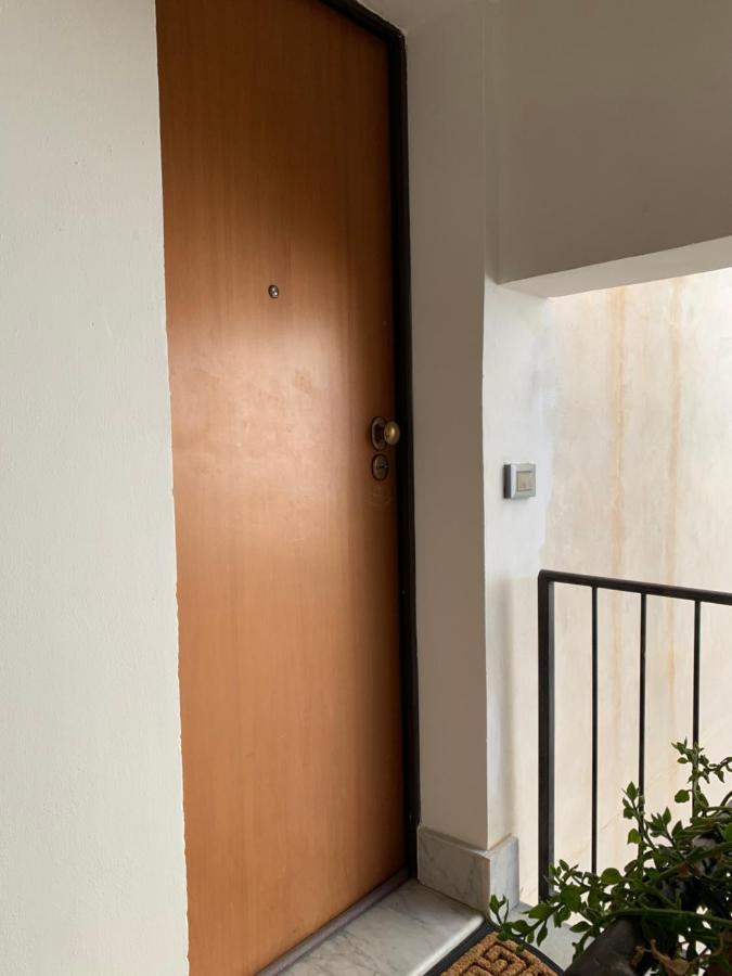 팔레르모 Palazzo Resuttana 아파트 외부 사진